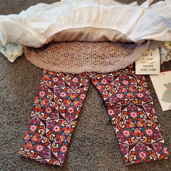 2pc Set 3-6months - Picture 4 of 8